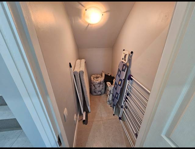 2 BEDROOM DUPLEX FOR SALE IN MOSSEL BAY CENTRAL
